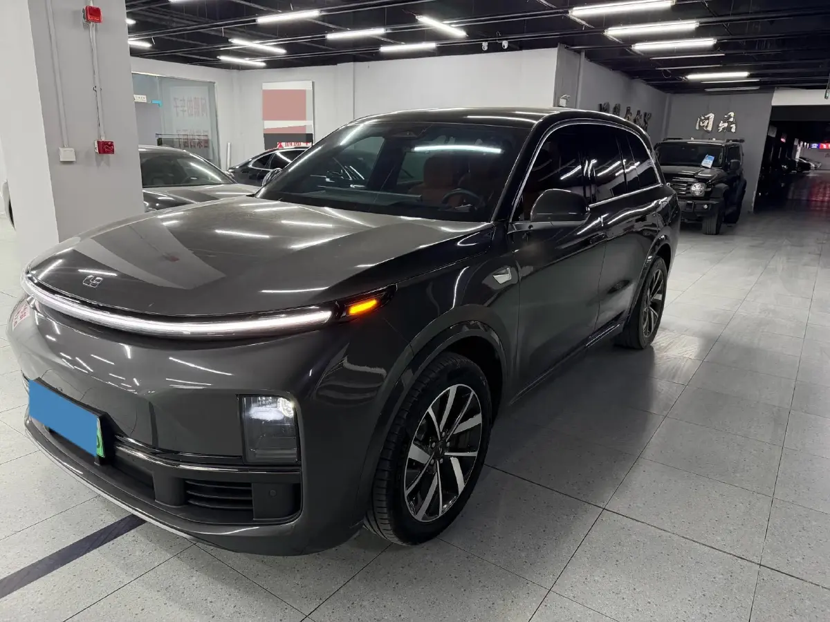 2023 Li L7 Range Extended 154HP REEV 40.9KWH