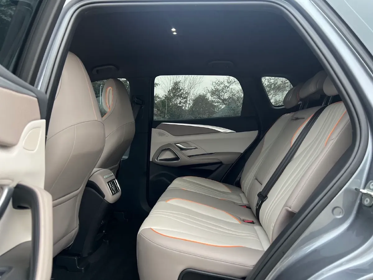 2024 BYD Song Pro 1.5L 110HP L4 E-CVT PHEV 12.9KWH,autocango,china used car exporter,china ev exporter,chinese used car exporter,chinese used ev exporter