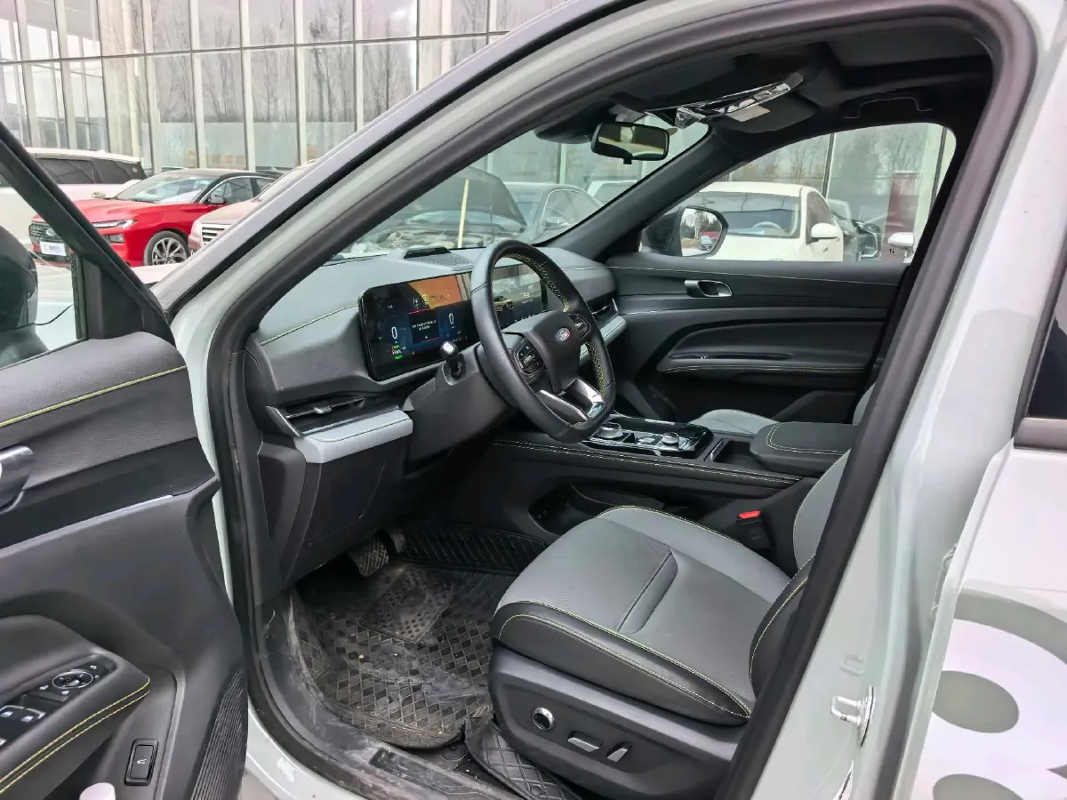 2025 Ford Equator Sport 1.5T 150HP L4 2DHT PHEV 18.4KWH,autocango,china used car exporter,china ev exporter,chinese used car exporter,chinese used ev exporter