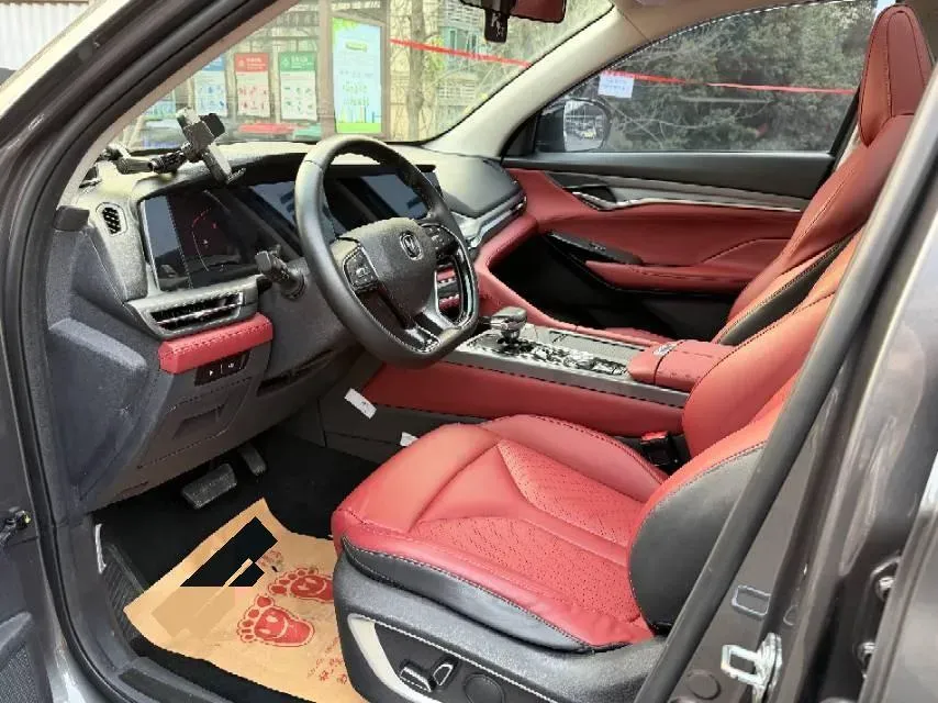 2020 ChangAn CS75 Plus 2.0T 233HP L4 8AT,autocango,china used car exporter,china ev exporter,chinese used car exporter,chinese used ev exporter