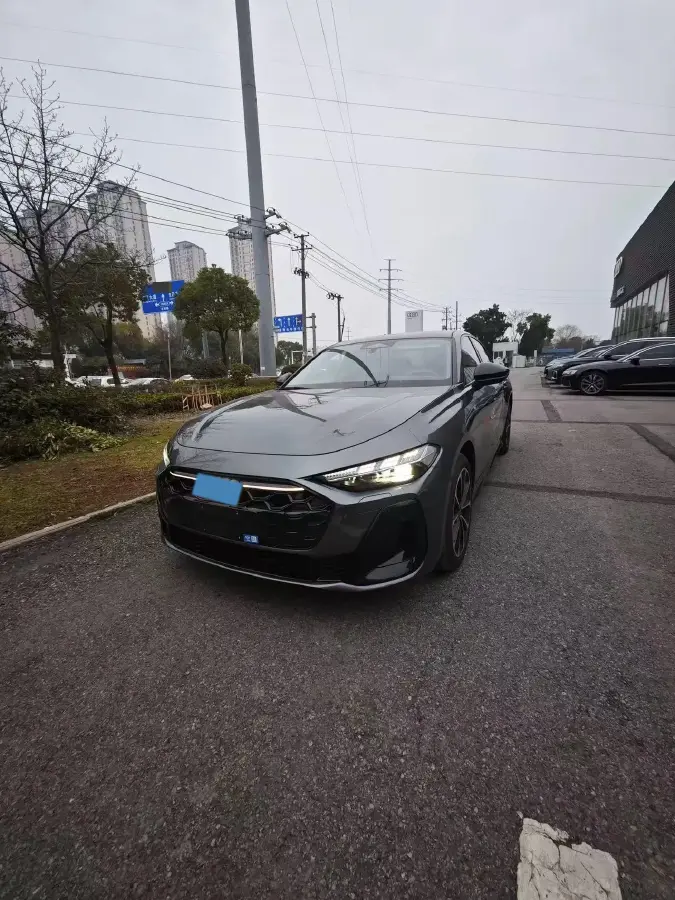 2026 Audi A5L 2.0T 204HP L4 7DCT