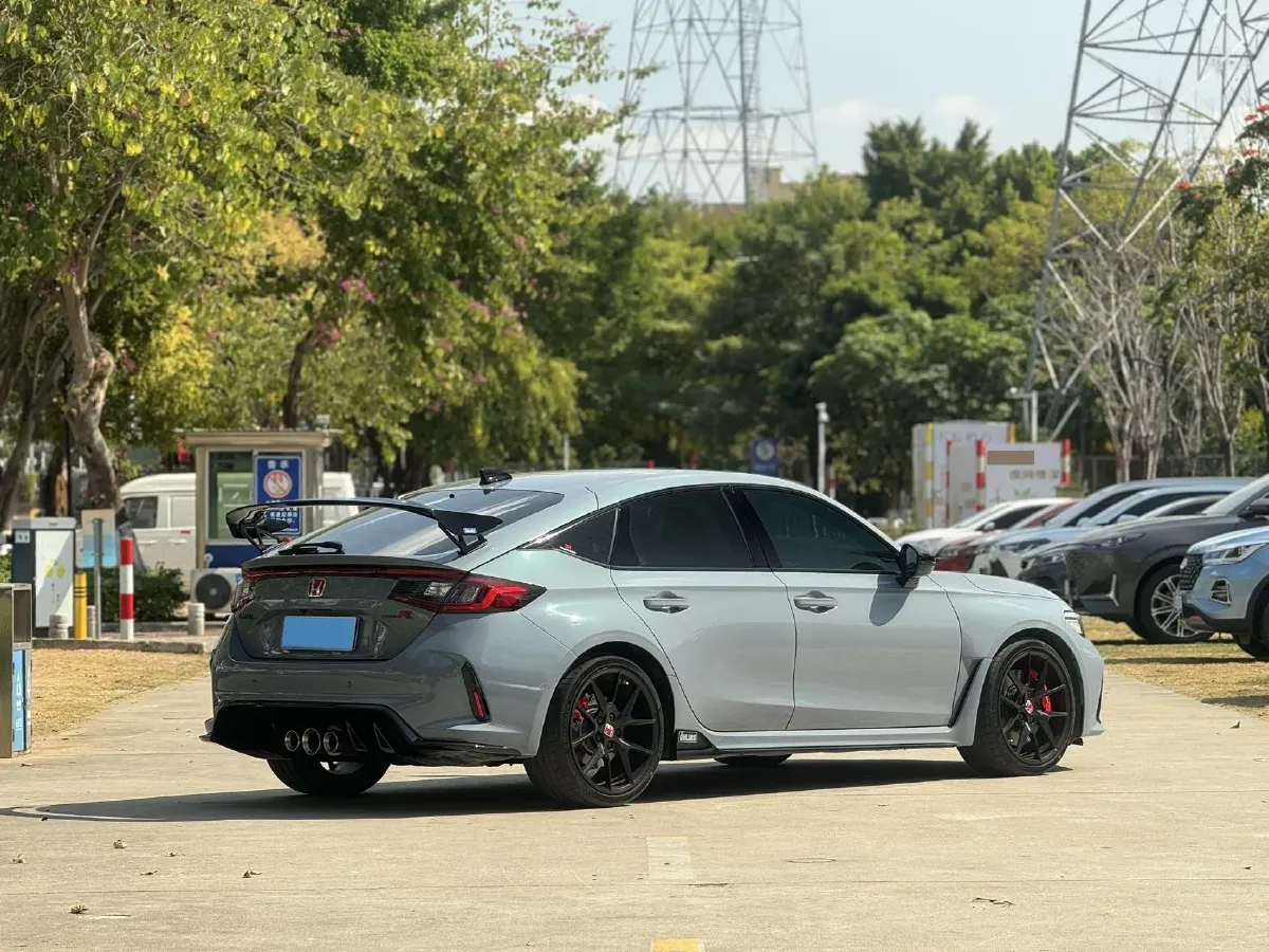 2023 Honda Civic 2.0T 300HP L4 6MT,autocango,china used car exporter,china ev exporter,chinese used car exporter,chinese used ev exporter