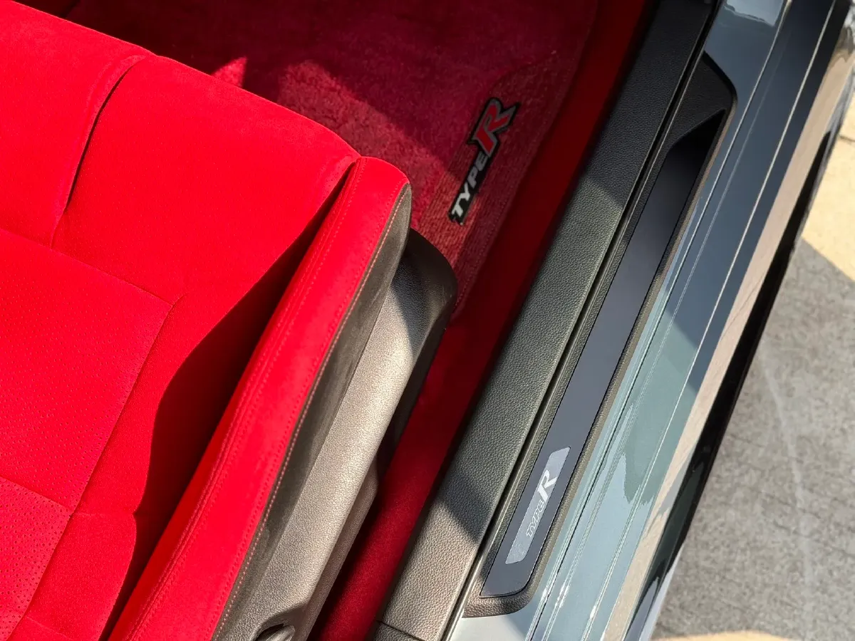 2023 Honda Civic 2.0T 300HP L4 6MT,autocango,china used car exporter,china ev exporter,chinese used car exporter,chinese used ev exporter