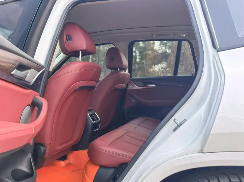 2022 BMW X3 2.0T 252HP L4 8AT,autocango,china used car exporter,china ev exporter,chinese used car exporter,chinese used ev exporter