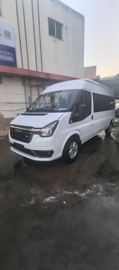 2019 Ford New Era Transit 2.2T 140HP L4 6MT