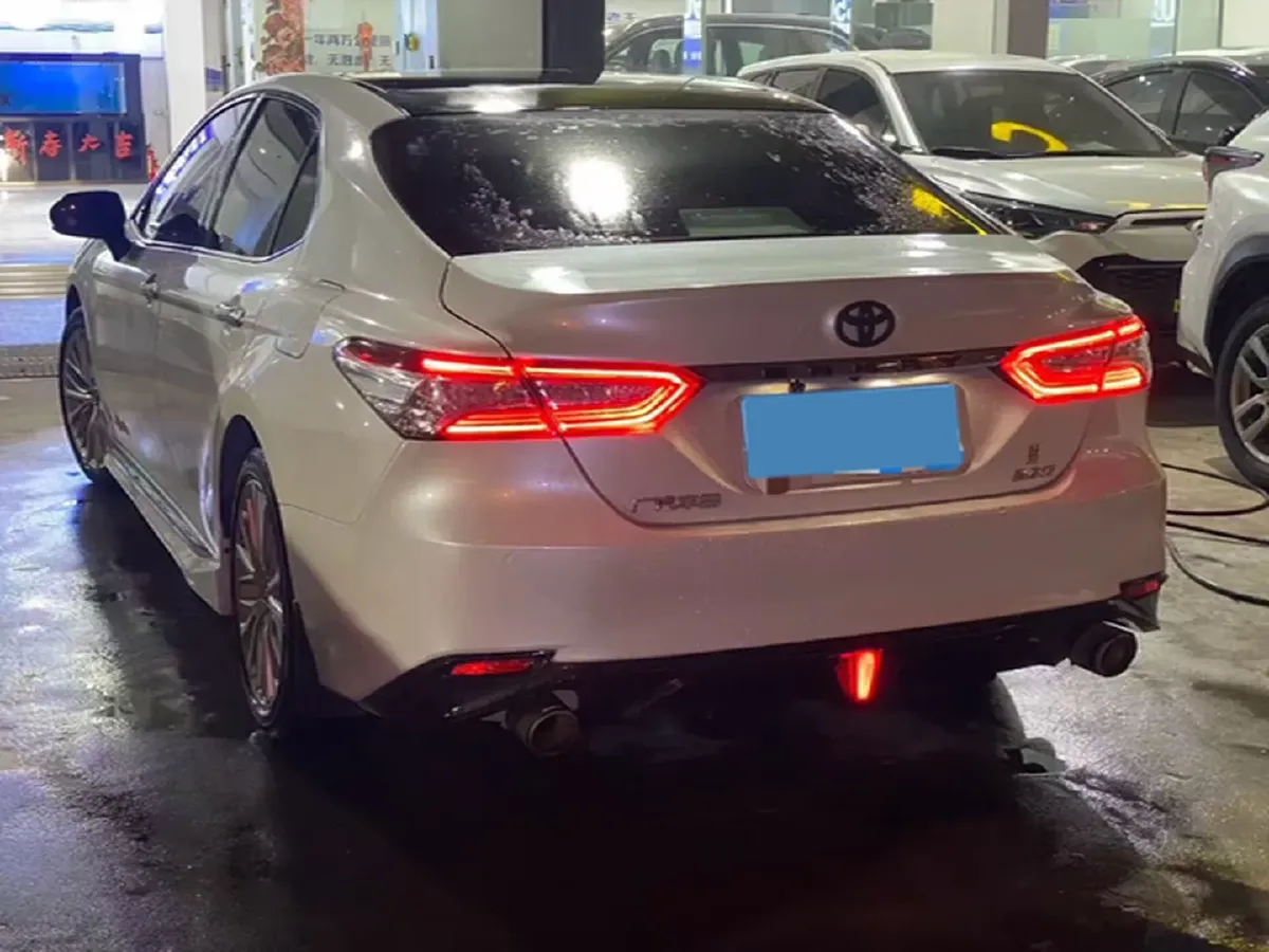 2019 Toyota Camry 2.5L 209HP L4 8AT,autocango,china used car exporter,china ev exporter,chinese used car exporter,chinese used ev exporter