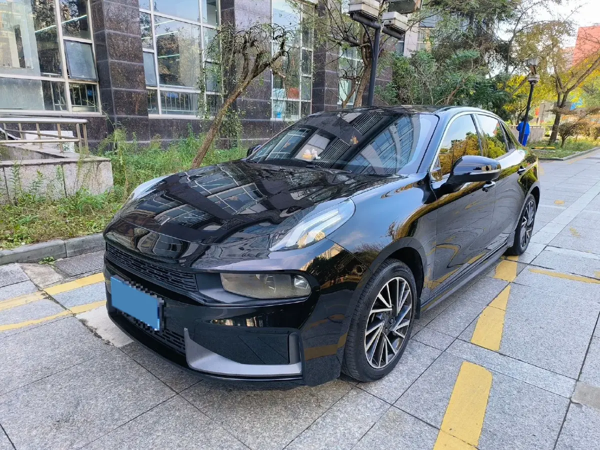 2021 LYNK&CO 03 1.5T 180HP L3 7DCT