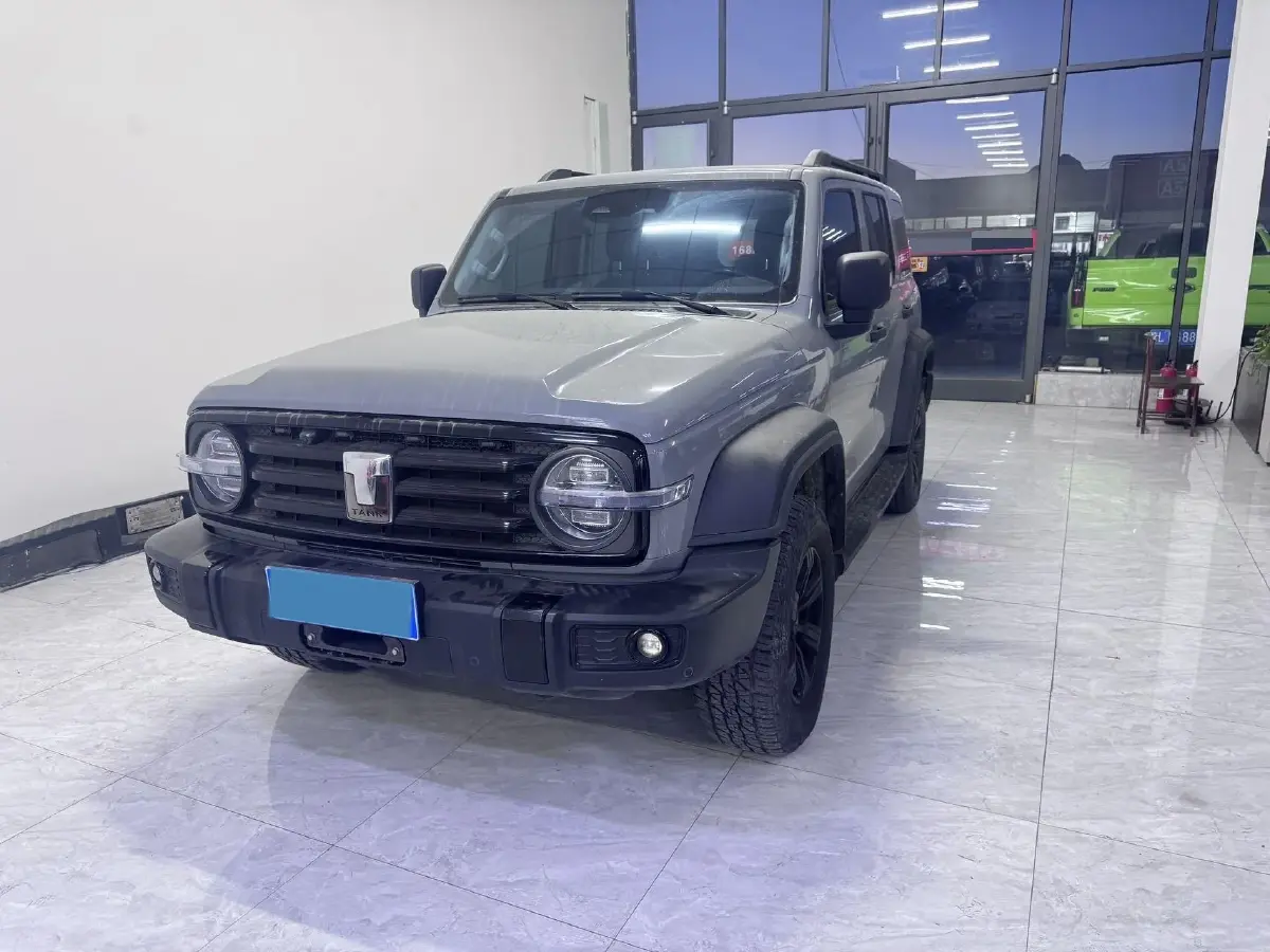 2021 Tank 300 2.0T 227HP L4 8AT