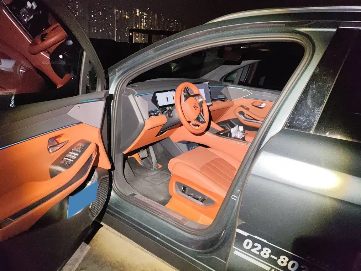 2025 BYD TangL 1.5T 156HP L4 E-CVT PHEV,autocango,china used car exporter,china ev exporter,chinese used car exporter,chinese used ev exporter