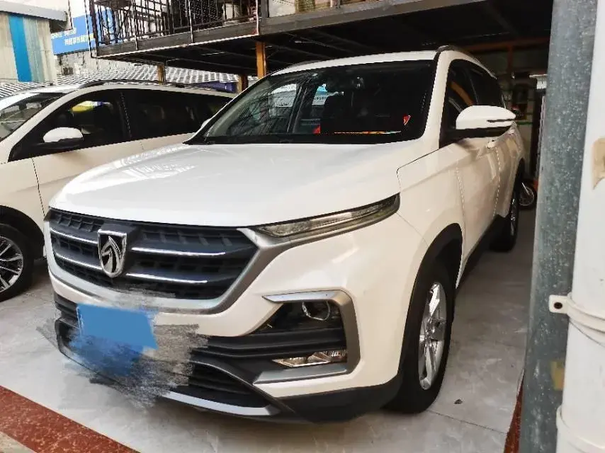 2019 BaoJun 530 1.5T 151HP L4 CVT