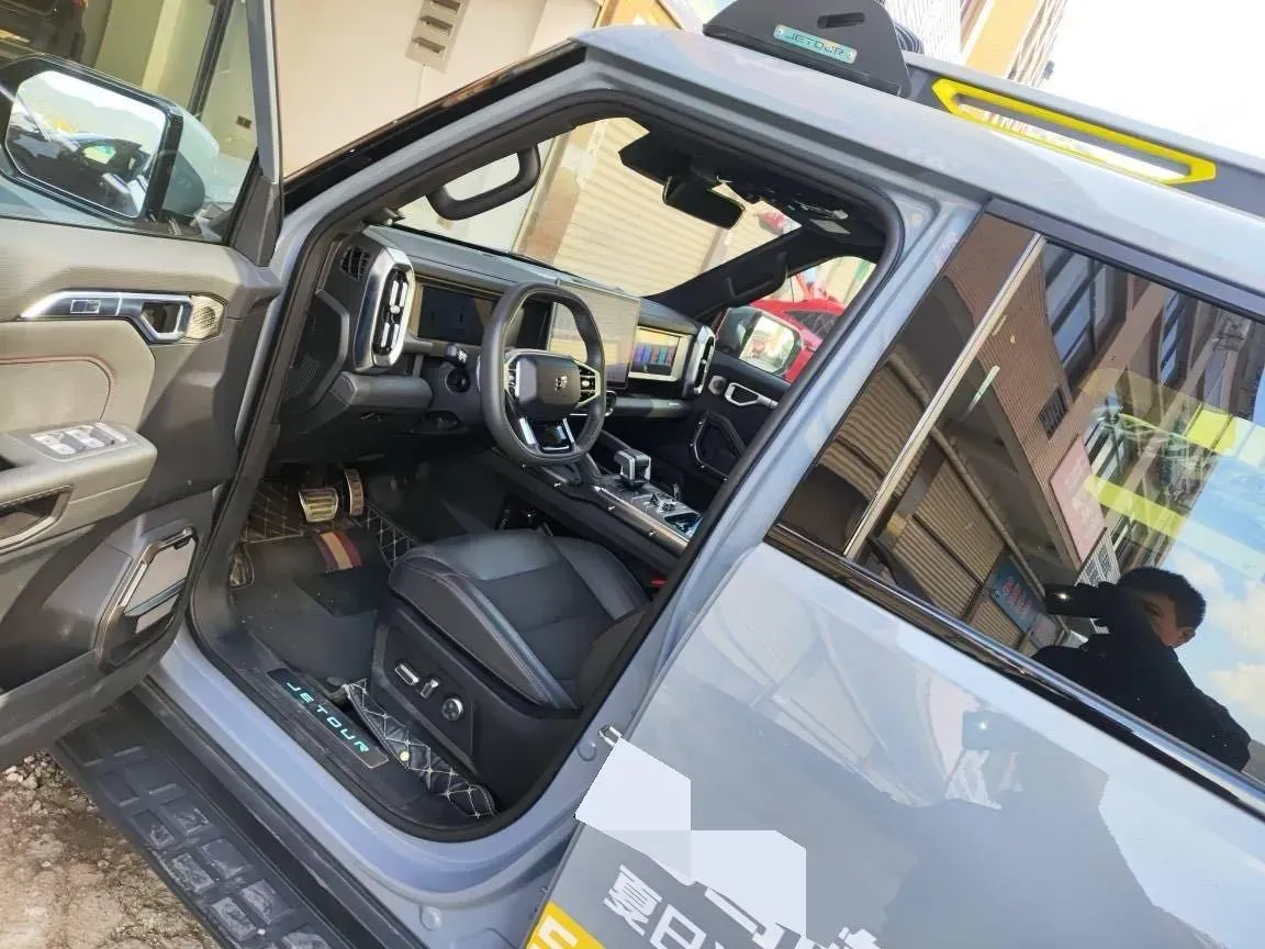 2023 Jetour Traveller 2.0T 254HP L4 7DCT,autocango,china used car exporter,china ev exporter,chinese used car exporter,chinese used ev exporter