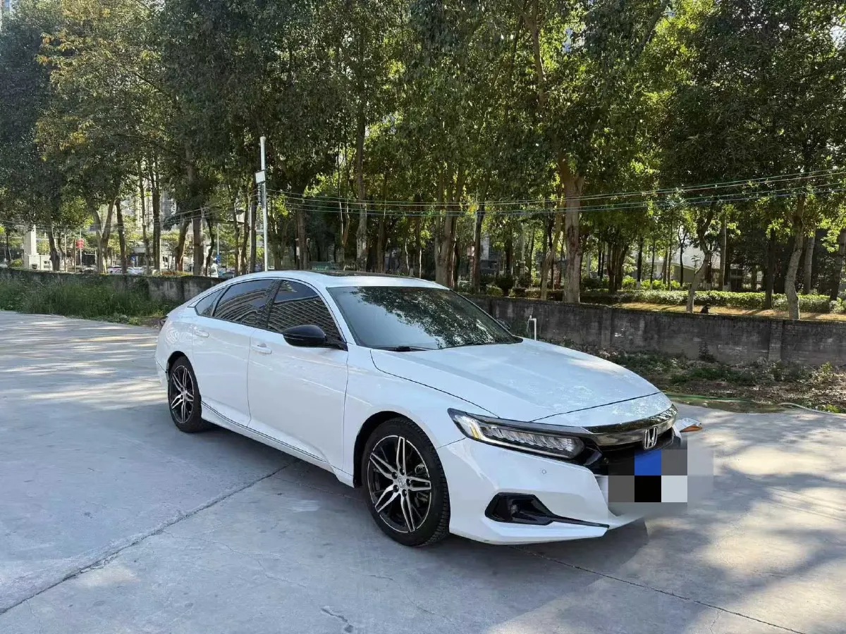 2022 Honda Accord 1.5T 194HP L4 CVT,autocango,china used car exporter,china ev exporter,chinese used car exporter,chinese used ev exporter