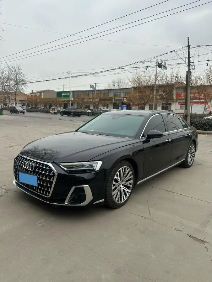 2022 Audi A8 3.0T 286HP V6 8AT
