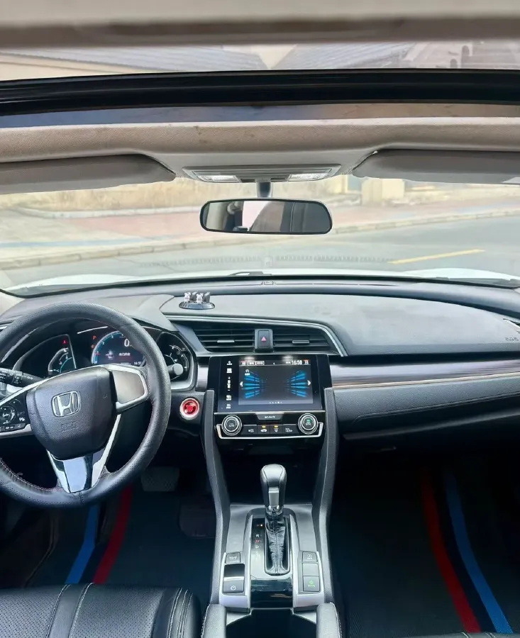 2019 Honda Civic 1.5T 177HP L4 CVT,autocango,china used car exporter,china ev exporter,chinese used car exporter,chinese used ev exporter