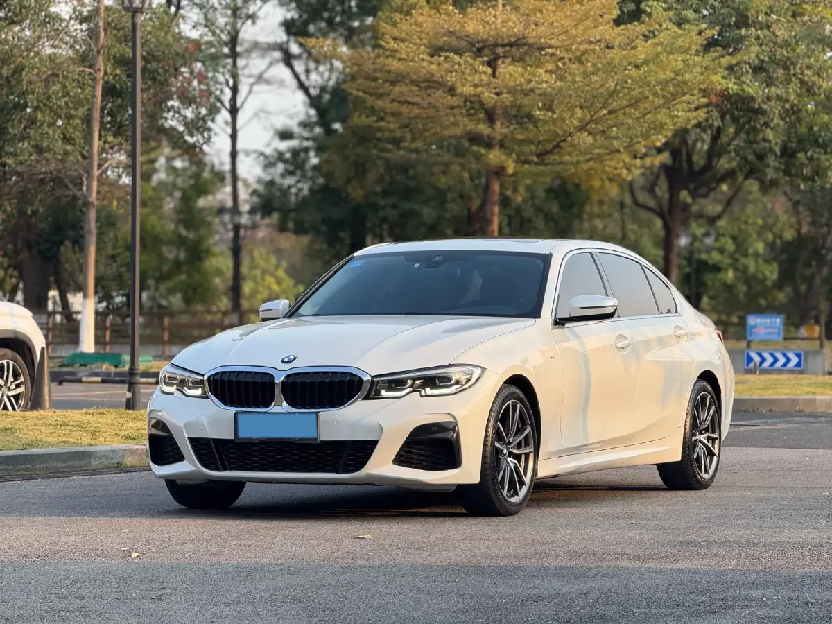 2020 BMW 3 Series 2.0T 184HP L4 8AT