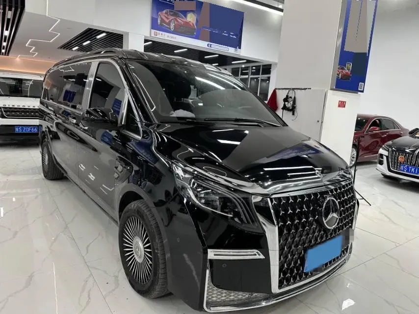 2023 Mercedes-Benz Vito 2.0T 211HP L4 9AT,autocango,china used car exporter,china ev exporter,chinese used car exporter,chinese used ev exporter