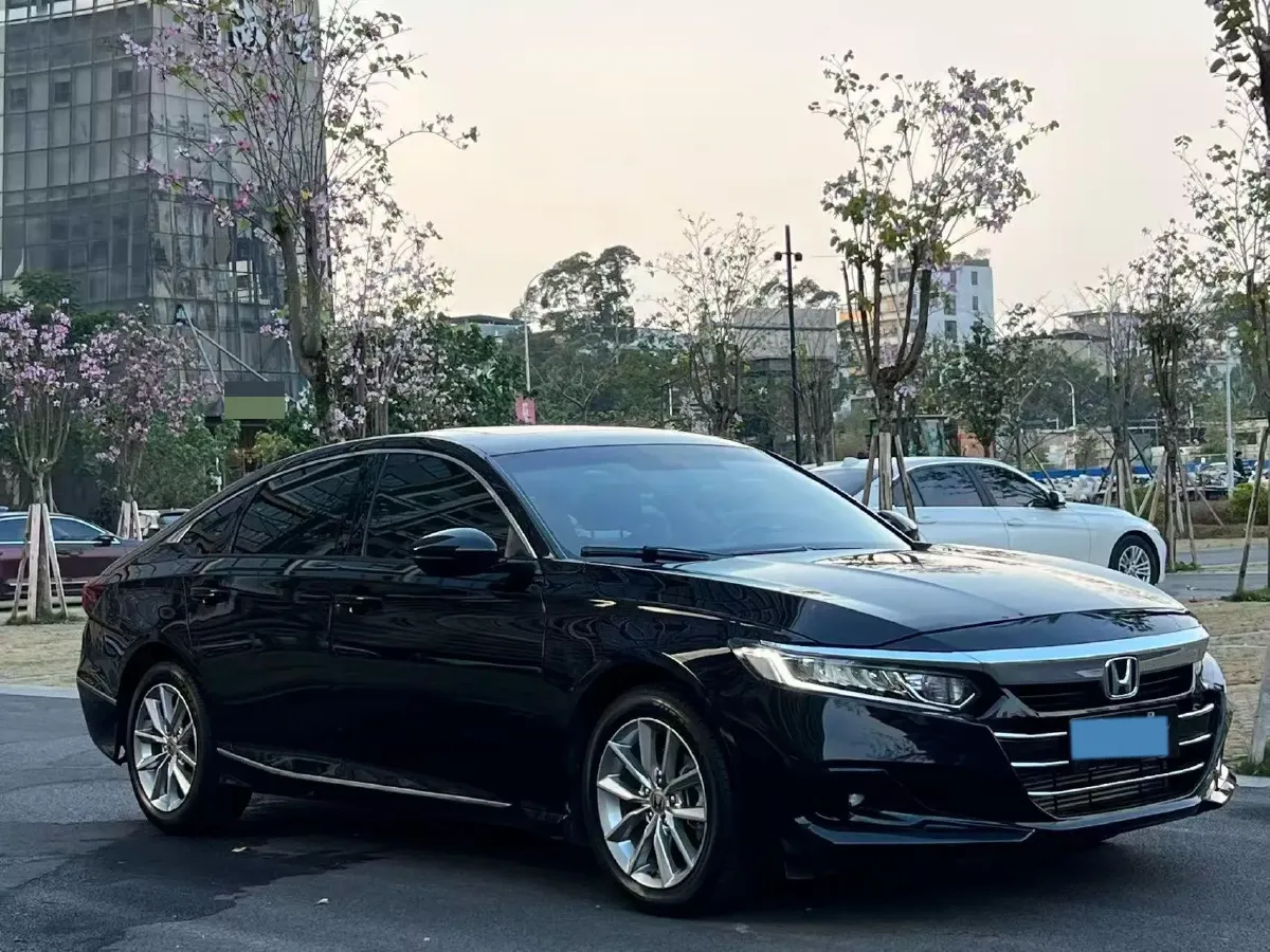 2022 Honda Accord 1.5T 194HP L4 CVT,autocango,china used car exporter,china ev exporter,chinese used car exporter,chinese used ev exporter