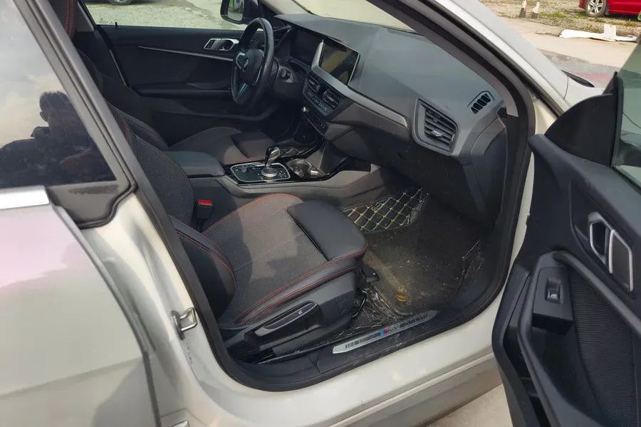 2021 BMW 2 Series 2.0T 192HP L4 7DCT,autocango,china used car exporter,china ev exporter,chinese used car exporter,chinese used ev exporter