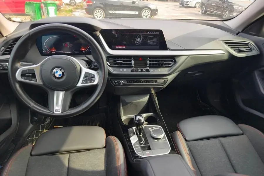 2021 BMW 2 Series 2.0T 192HP L4 7DCT,autocango,china used car exporter,china ev exporter,chinese used car exporter,chinese used ev exporter