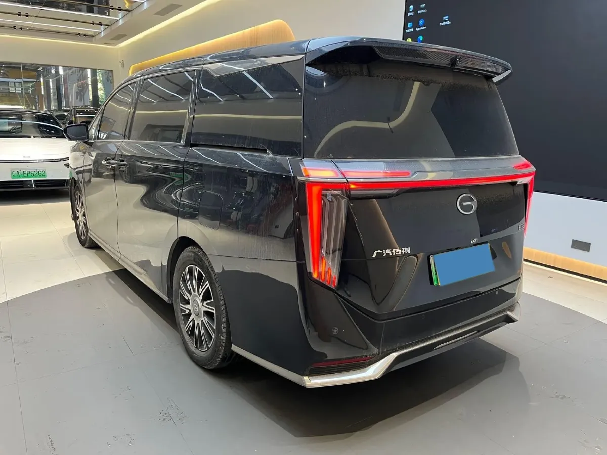 2023 GAC Trumpchi E9 2.0T 190HP L4 2DHT PHEV 25.57KWH,autocango,china used car exporter,china ev exporter,chinese used car exporter,chinese used ev exporter