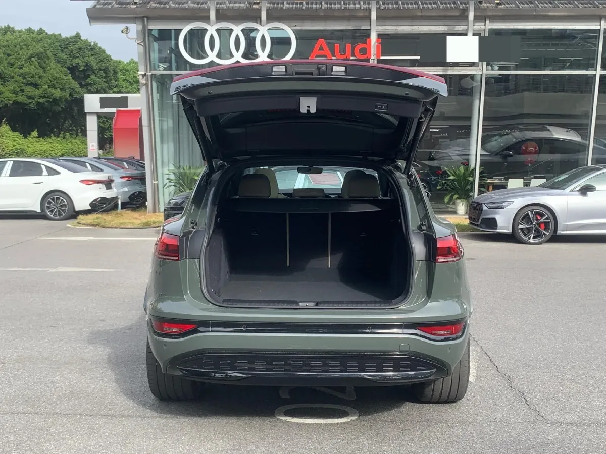 2026 Audi Q6L Sportback e-tron BEV,autocango,china used car exporter,china ev exporter,chinese used car exporter,chinese used ev exporter
