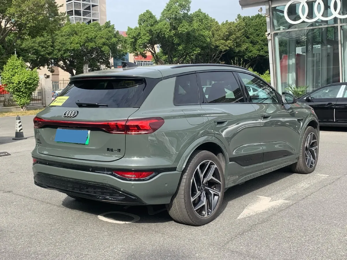 2026 Audi Q6L Sportback e-tron BEV,autocango,china used car exporter,china ev exporter,chinese used car exporter,chinese used ev exporter