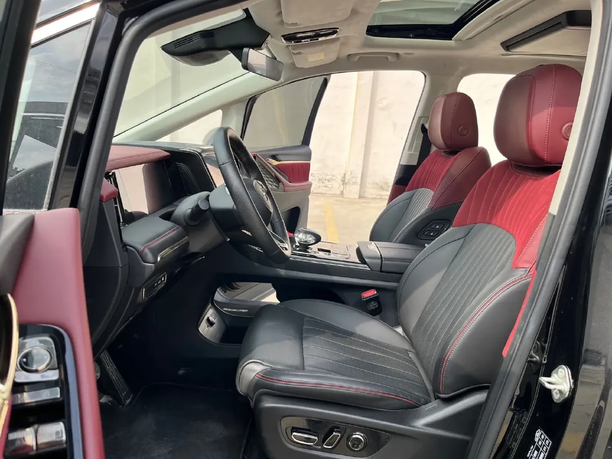 2023 GAC Trumpchi E9 2.0T 190HP L4 2DHT PHEV 25.57KWH,autocango,china used car exporter,china ev exporter,chinese used car exporter,chinese used ev exporter