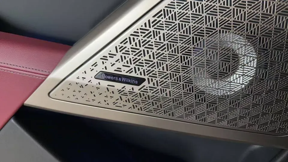 2024 BMW 5 Series 2.0T 258HP L4 8AT,autocango,china used car exporter,china ev exporter,chinese used car exporter,chinese used ev exporter