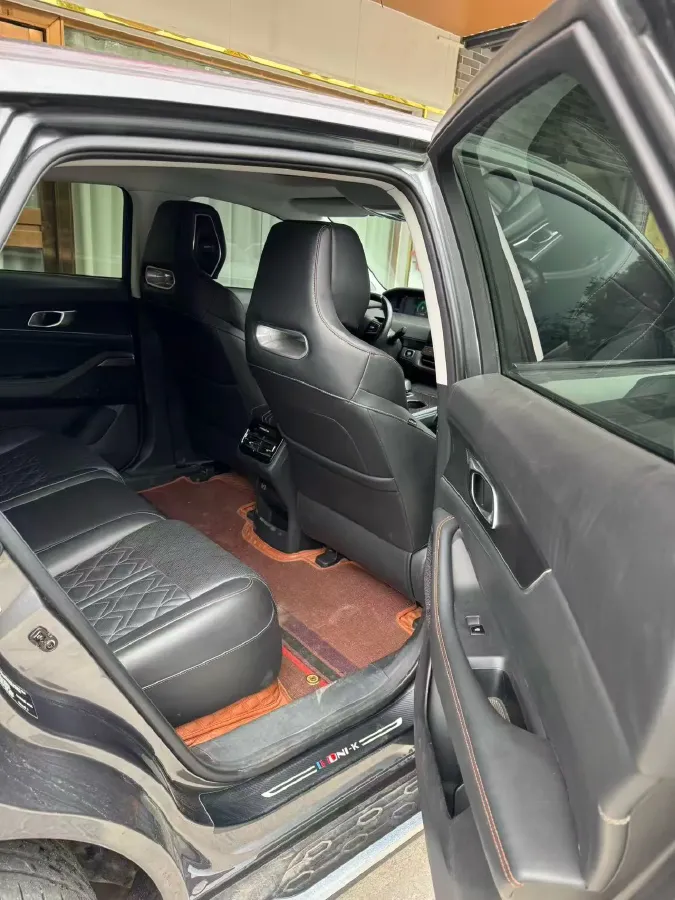 2021 ChangAn UNI-K 2.0T 233HP L4 8AT,autocango,china used car exporter,china ev exporter,chinese used car exporter,chinese used ev exporter