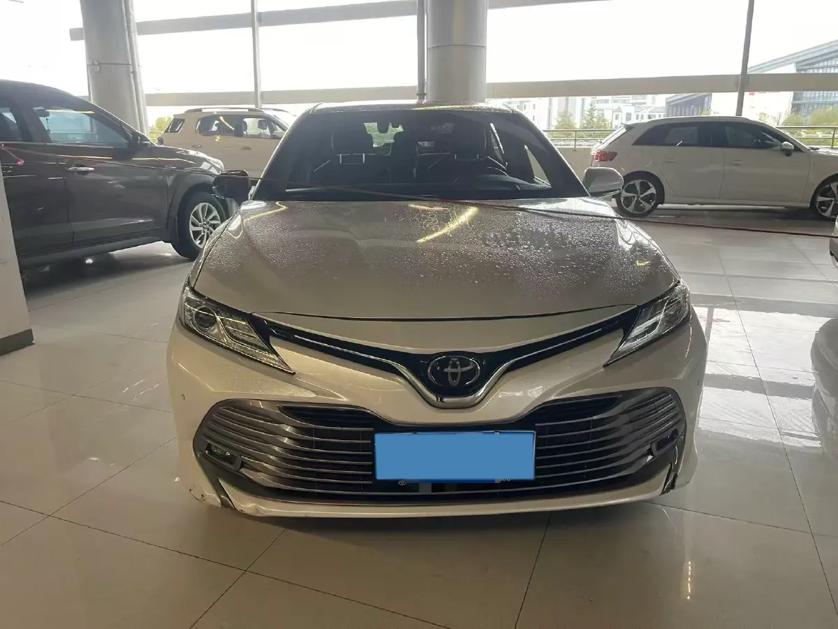 2019 Toyota Camry 2.0L 178HP L4 CVT,autocango,china used car exporter,china ev exporter,chinese used car exporter,chinese used ev exporter