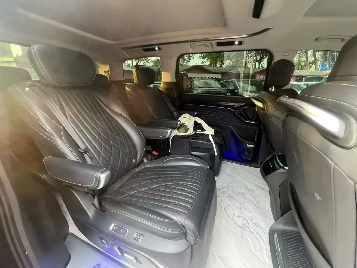 2022 MAXUS G90 2.0T 234HP L4 8AT,autocango,china used car exporter,china ev exporter,chinese used car exporter,chinese used ev exporter