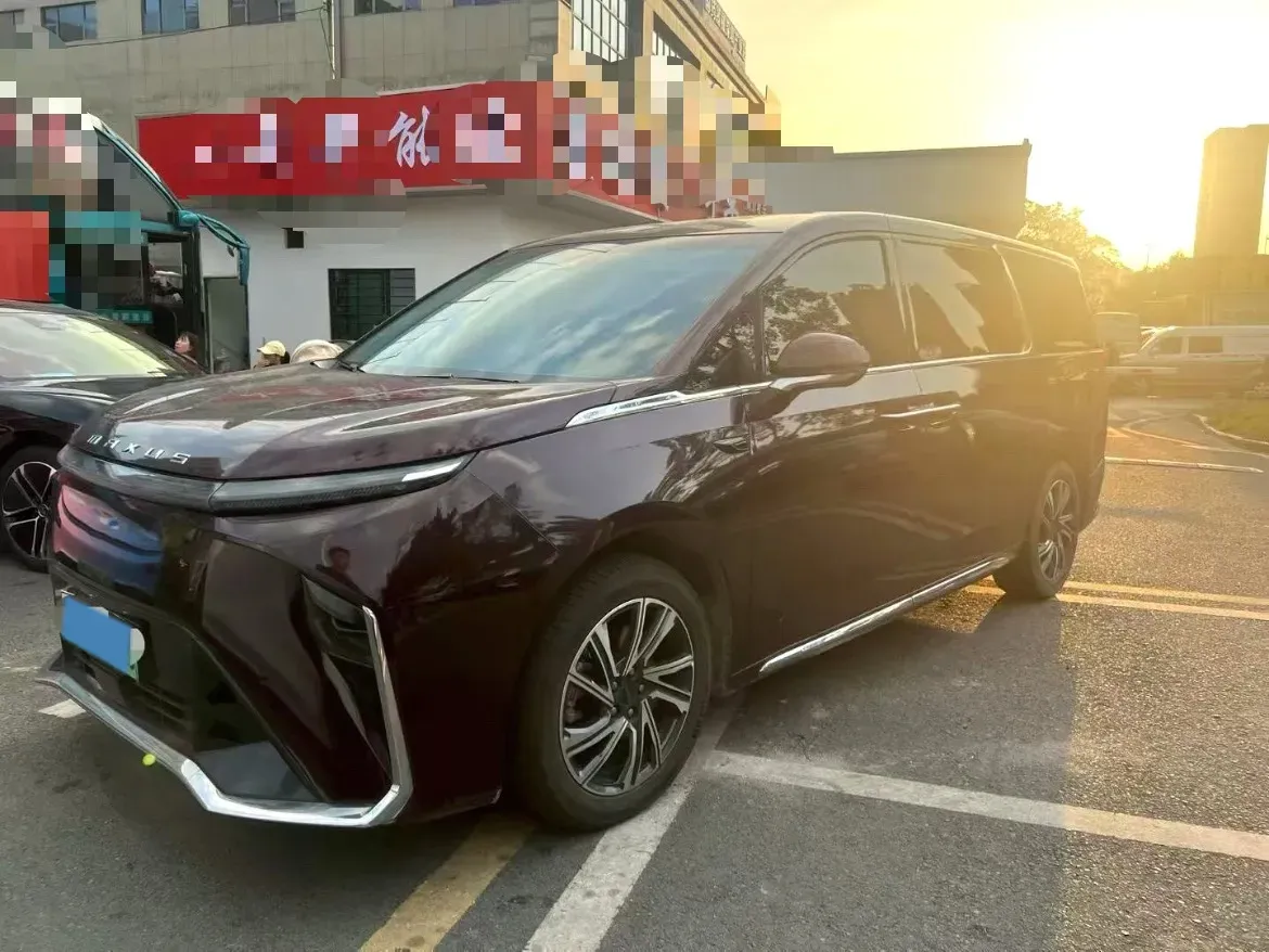 2022 MAXUS G90 2.0T 234HP L4 8AT,autocango,china used car exporter,china ev exporter,chinese used car exporter,chinese used ev exporter