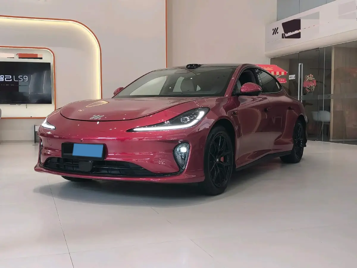 2024 IM L6 BEV 75KWH