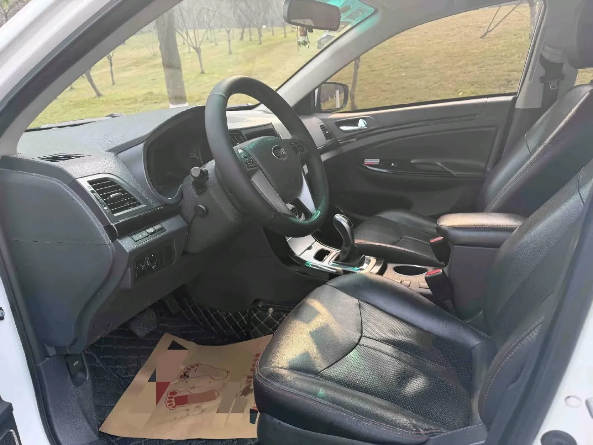 2018 BYD e5 BEV 60.48KWH,autocango,china used car exporter,china ev exporter,chinese used car exporter,chinese used ev exporter