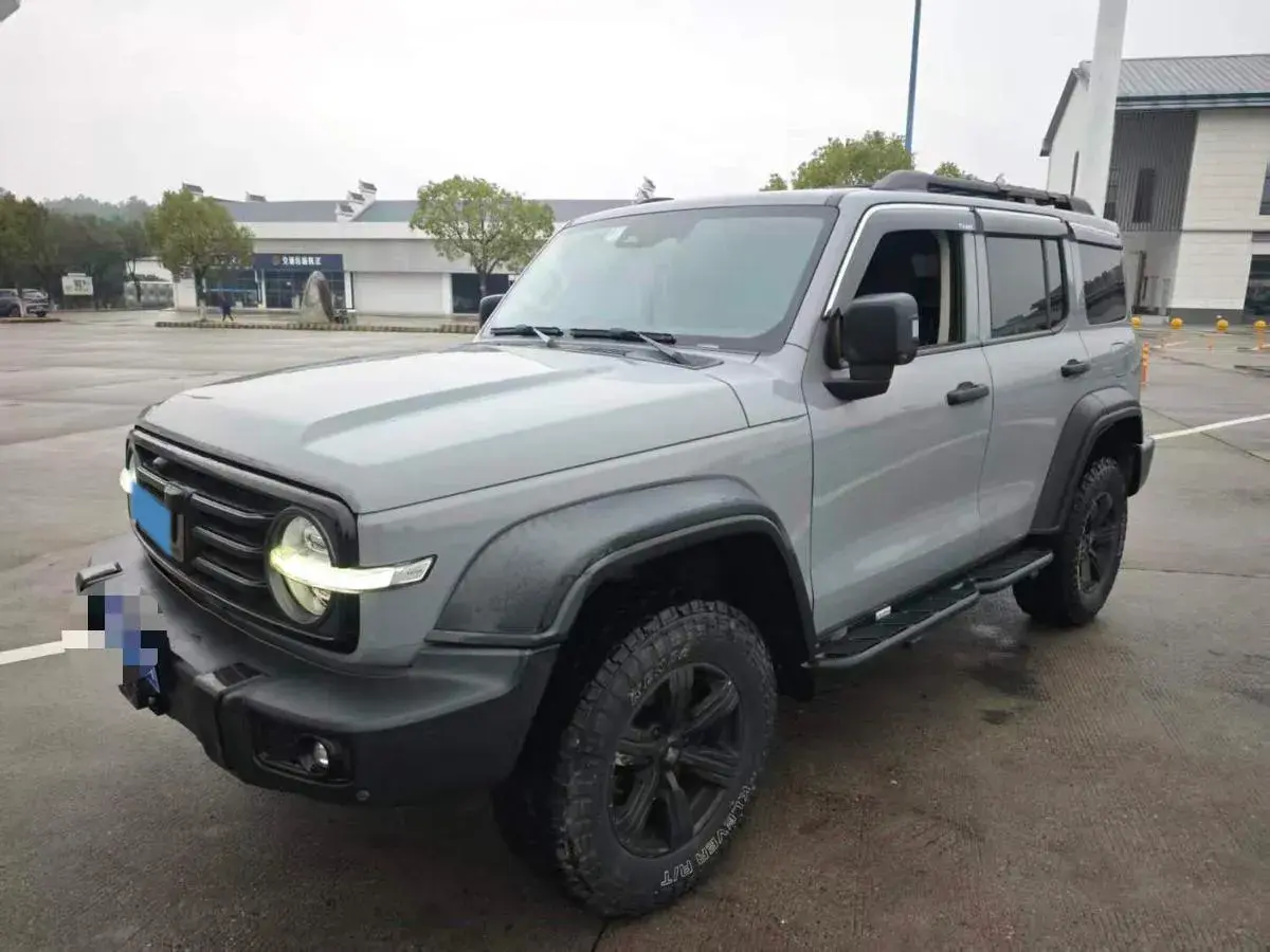 2021 Tank 300 2.0T 227HP L4 8AT