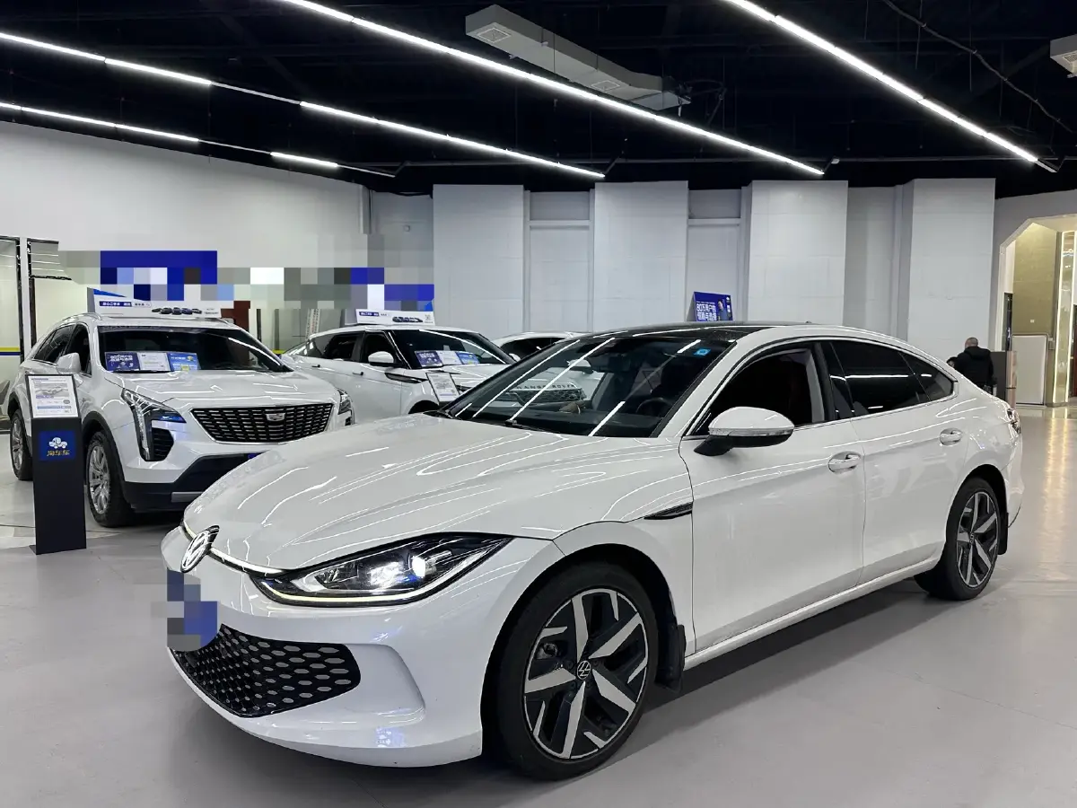 2022 Exceed TXL 2.0T 261HP L4 7DCT