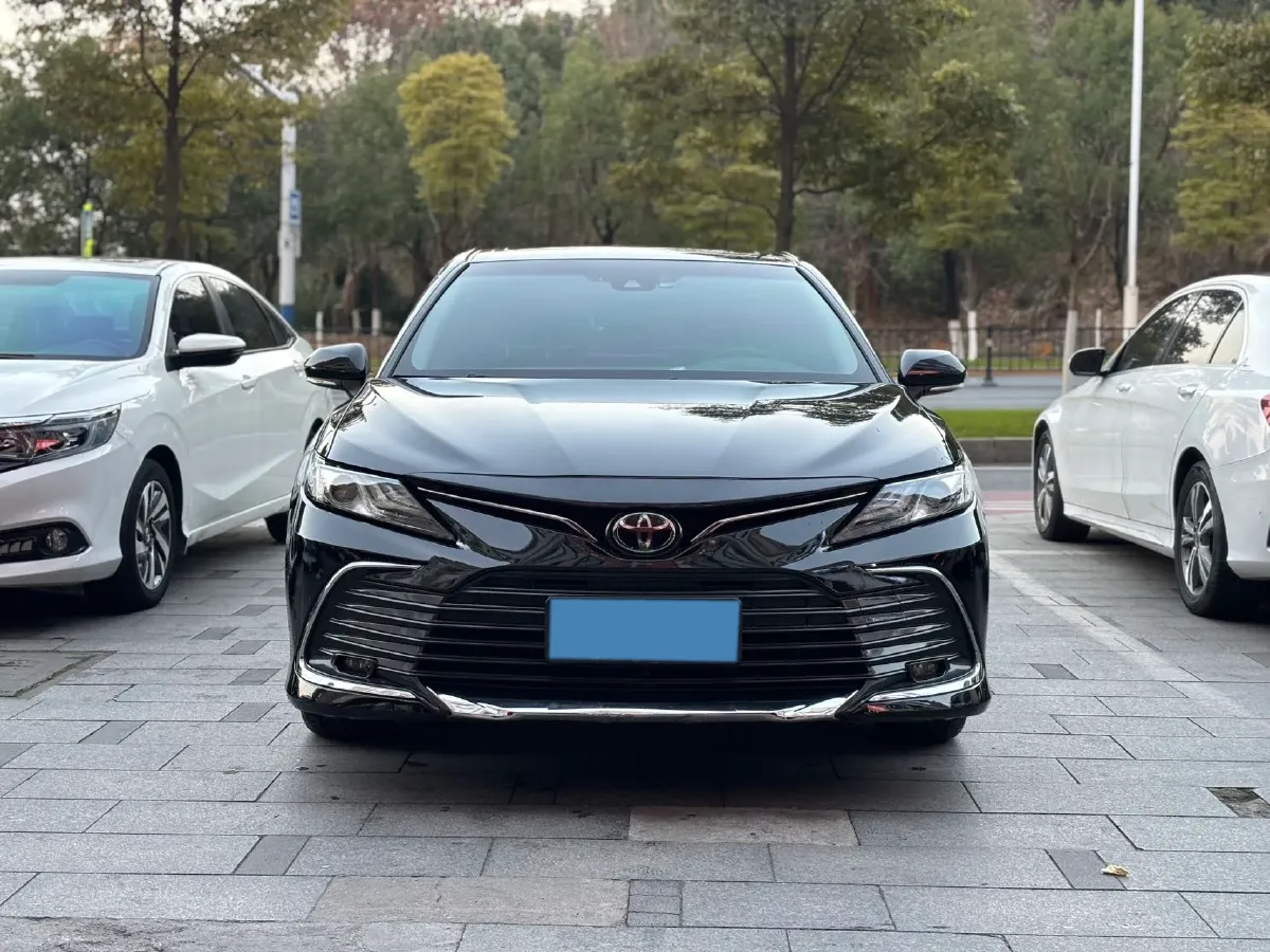 2023 Toyota Camry 2.0L 177HP L4 CVT,autocango,china used car exporter,china ev exporter,chinese used car exporter,chinese used ev exporter