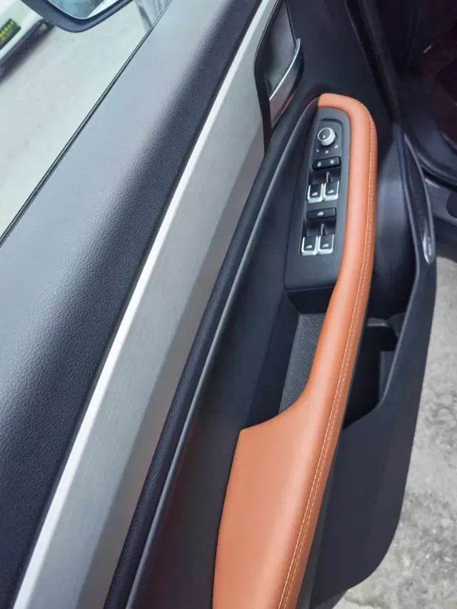 2020 Geely Vision X6 1.4T 141HP L4 CVT,autocango,china used car exporter,china ev exporter,chinese used car exporter,chinese used ev exporter