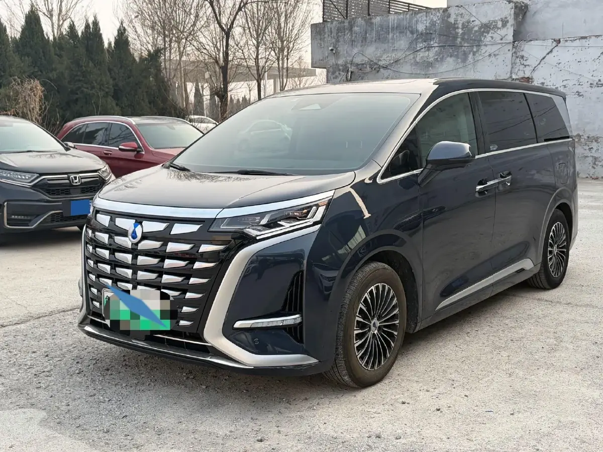 2022 Mercedes-Benz GLC Class 2.0T 197HP L4 9AT