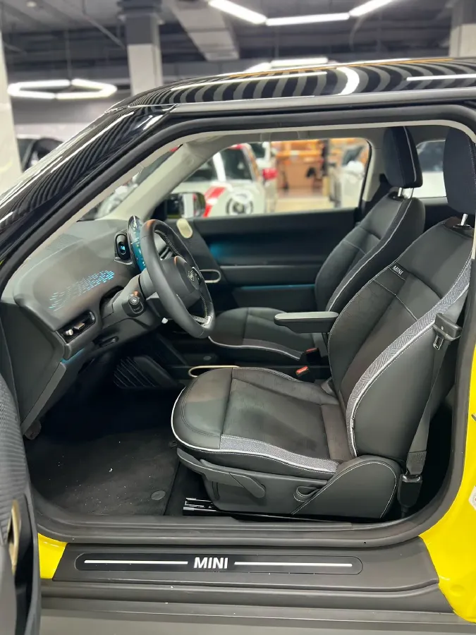 2024 MINI COOPER BEV 51.5KWH,autocango,china used car exporter,china ev exporter,chinese used car exporter,chinese used ev exporter