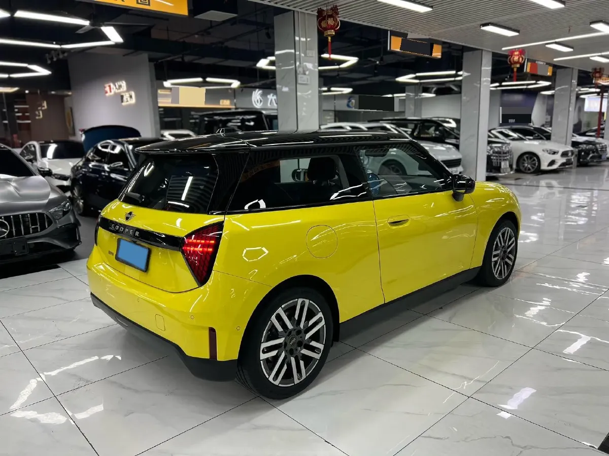 2024 MINI COOPER BEV 51.5KWH,autocango,china used car exporter,china ev exporter,chinese used car exporter,chinese used ev exporter