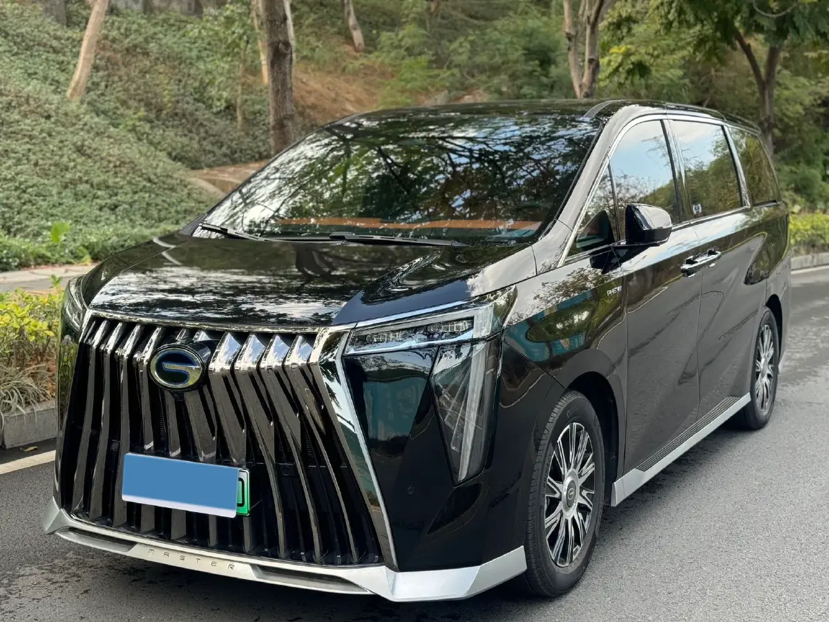 2025 GAC Trumpchi E9 2.0T 190HP L4 2DHT PHEV 25.5KWH