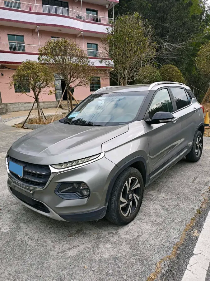 2017 BaoJun 510 1.5L 112HP L4 6MT