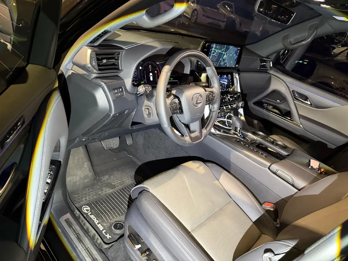 2025 Lexus LX 3.5T 408HP V6 10AT Hybrid,autocango,china used car exporter,china ev exporter,chinese used car exporter,chinese used ev exporter