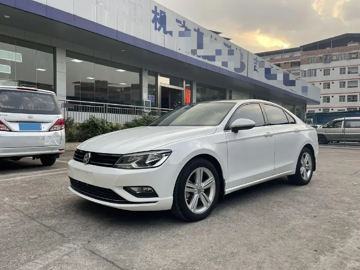 2018 Volkswagen Lamando 1.4T 150HP L4 7DCT