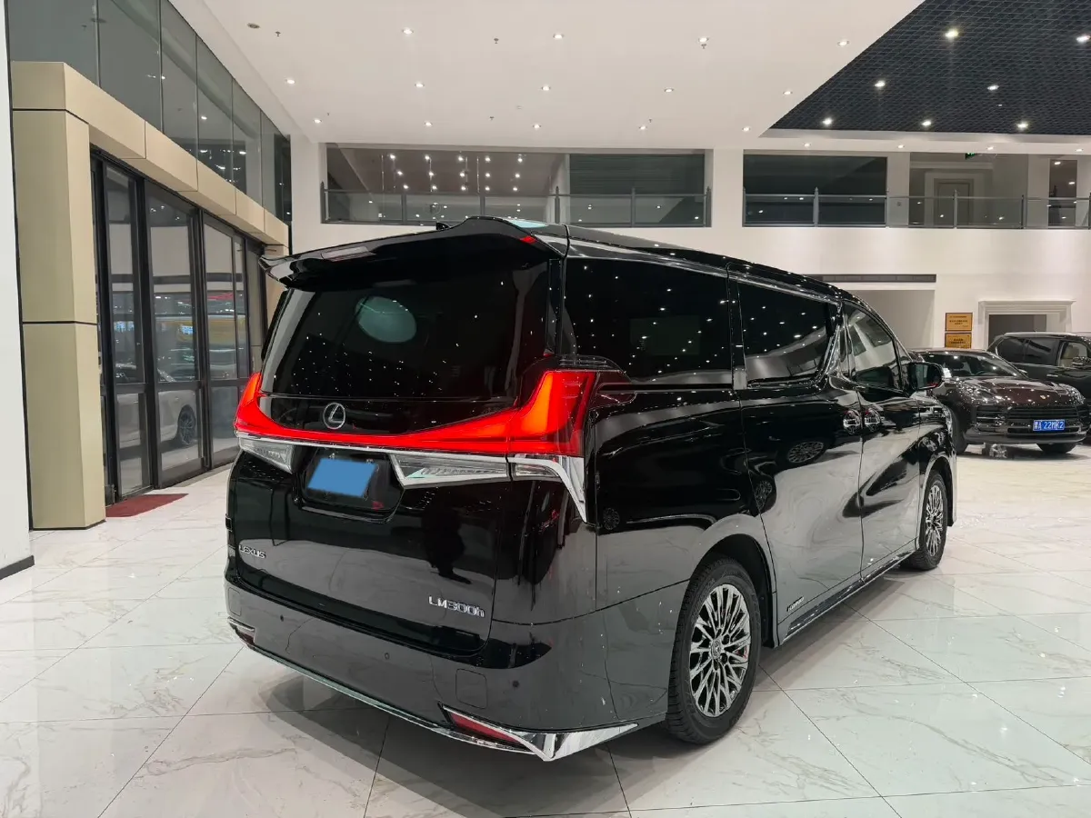 2020 Lexus LM 2.5L 117HP L4 E-CVT Hybrid,autocango,china used car exporter,china ev exporter,chinese used car exporter,chinese used ev exporter