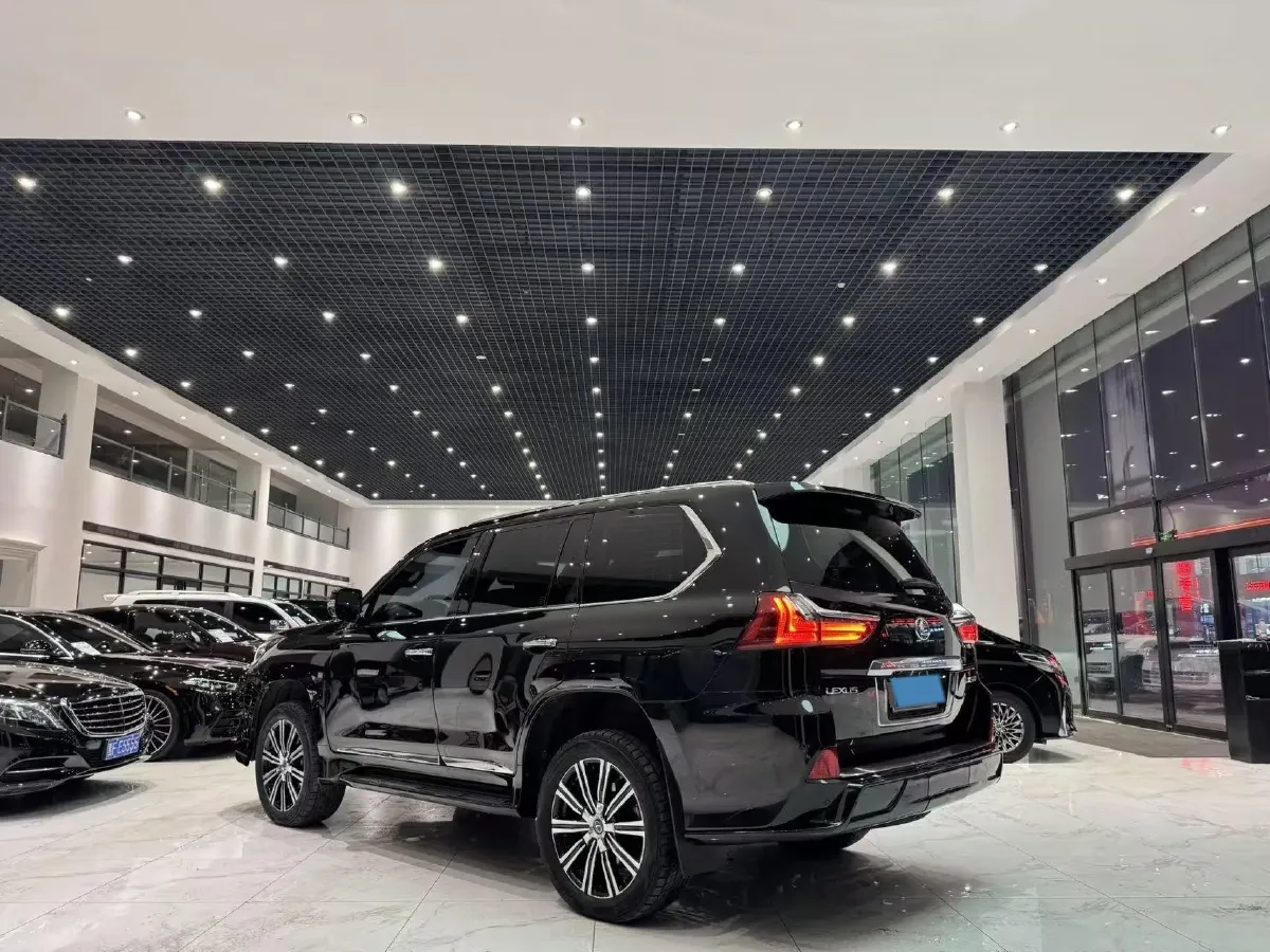 2019 Lexus LX 5.7L 367HP V8 8AT,autocango,china used car exporter,china ev exporter,chinese used car exporter,chinese used ev exporter