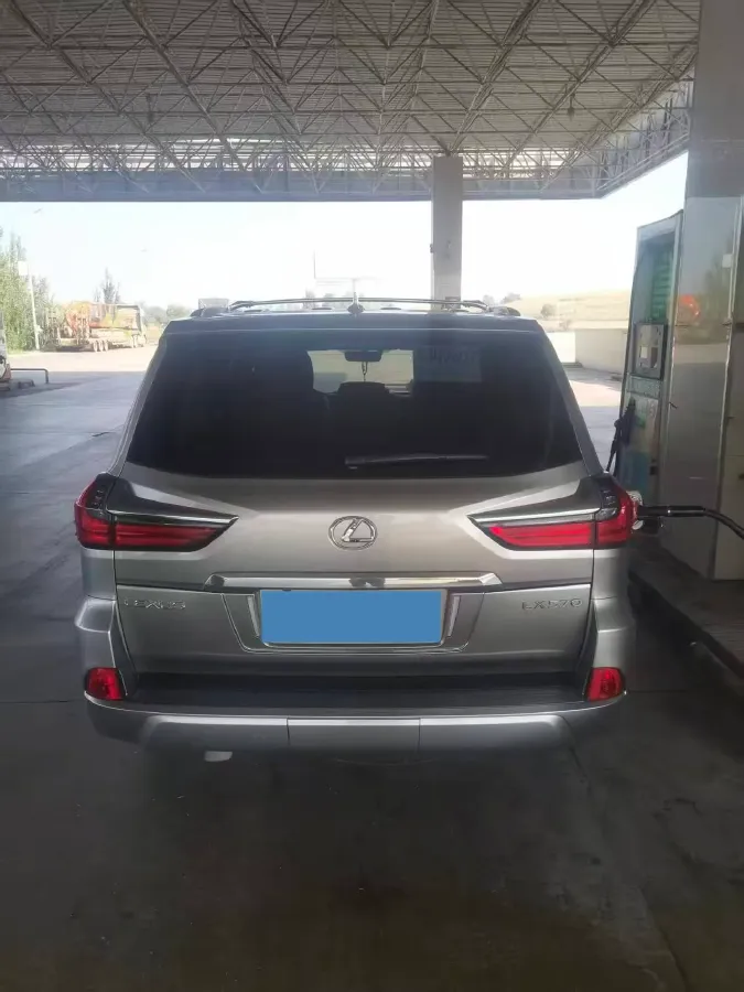 2019 Lexus LX 5.7L 367HP V8 8AT,autocango,china used car exporter,china ev exporter,chinese used car exporter,chinese used ev exporter