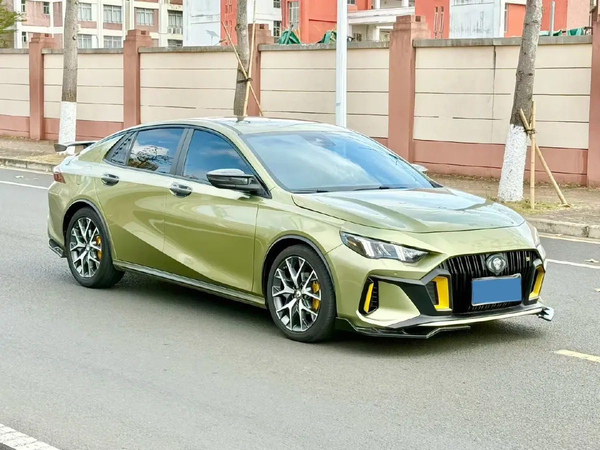 2021 GAC Trumpchi Empow 1.5T 177HP L4 7DCT,autocango,china used car exporter,china ev exporter,chinese used car exporter,chinese used ev exporter