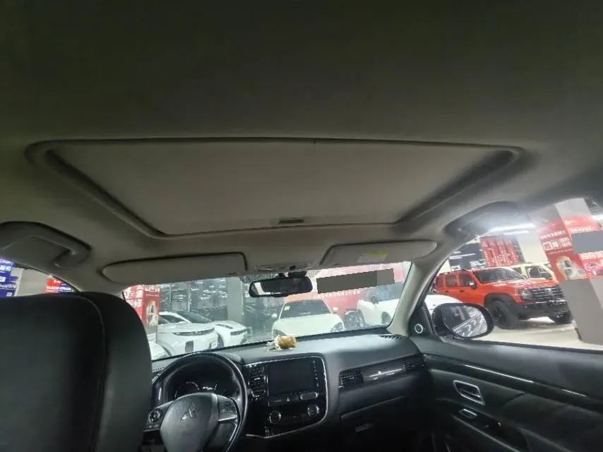 2019 Mitsubishi Outlander 2.0L 166HP L4 CVT,autocango,china used car exporter,china ev exporter,chinese used car exporter,chinese used ev exporter